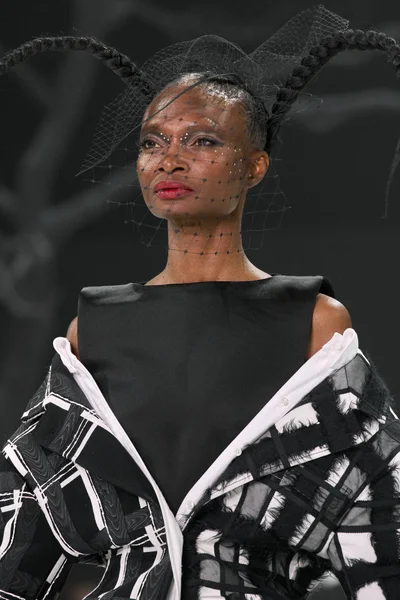 Look 169